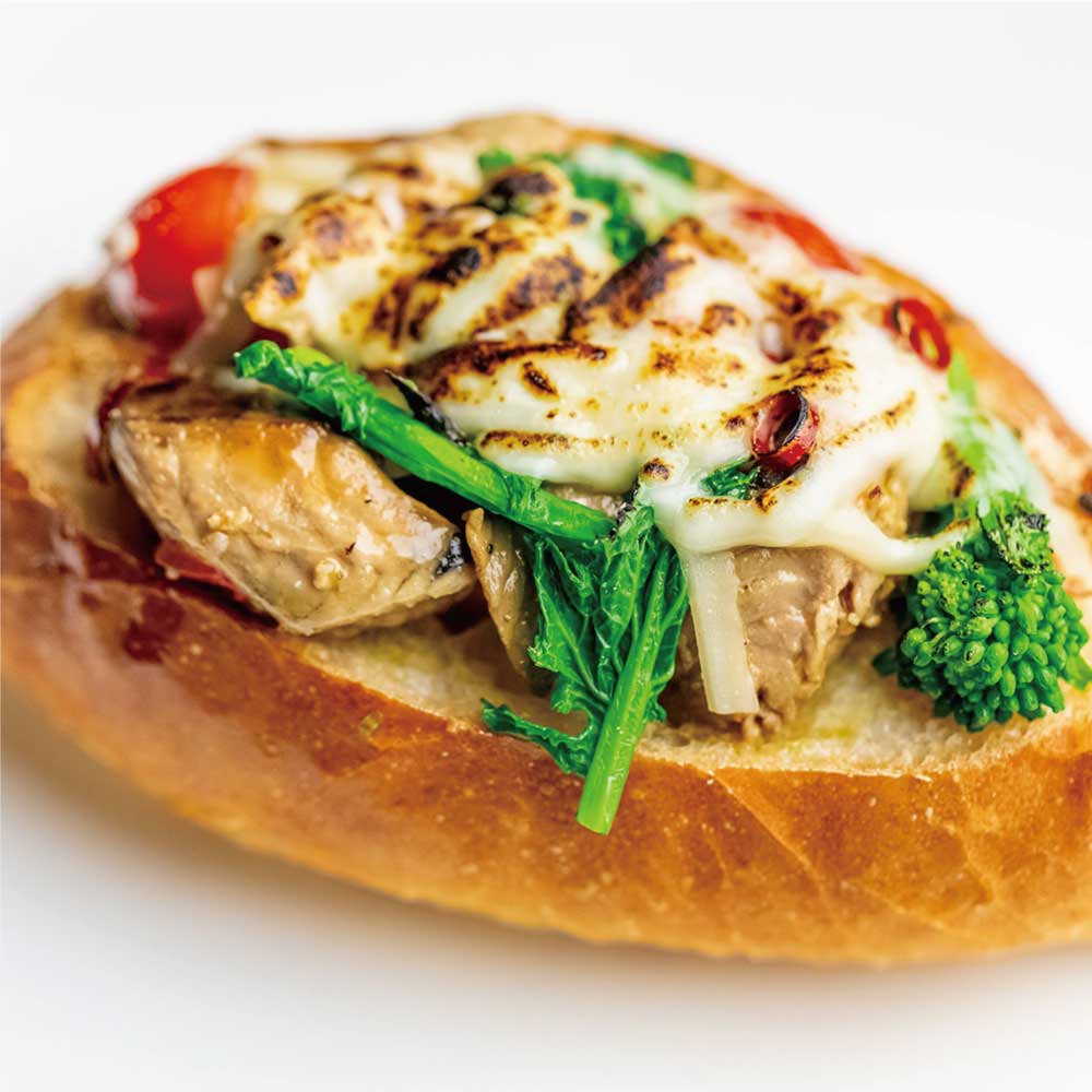 カツオのアヒージョ