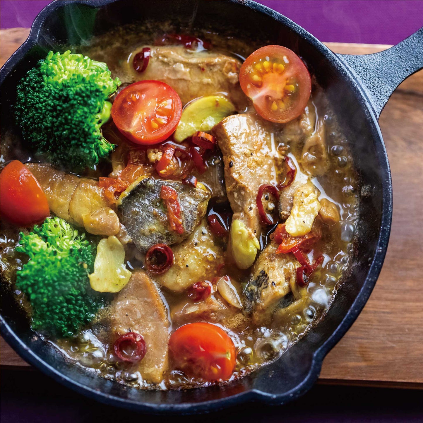 スズキのアヒージョ